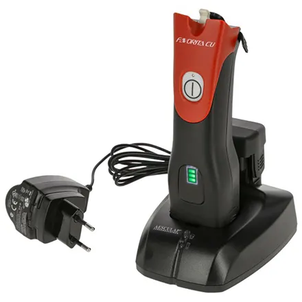 Aesculap Cordless Clipper Favorita CLi RED